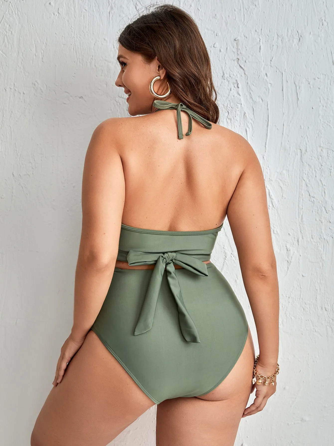Elegant Plain Wrap Halter Plus Size Bikini Sets