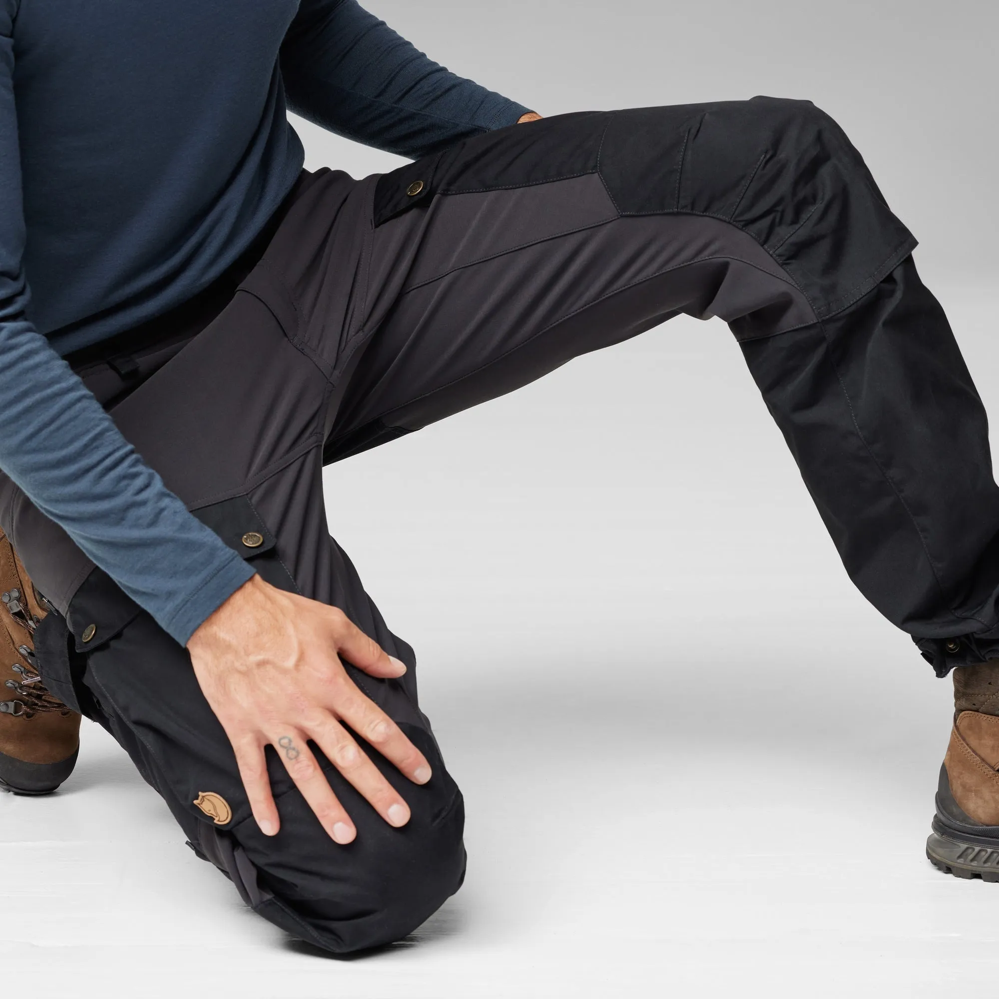 Fjallraven Men's KEB TROUSERS M Regular Fit - Black