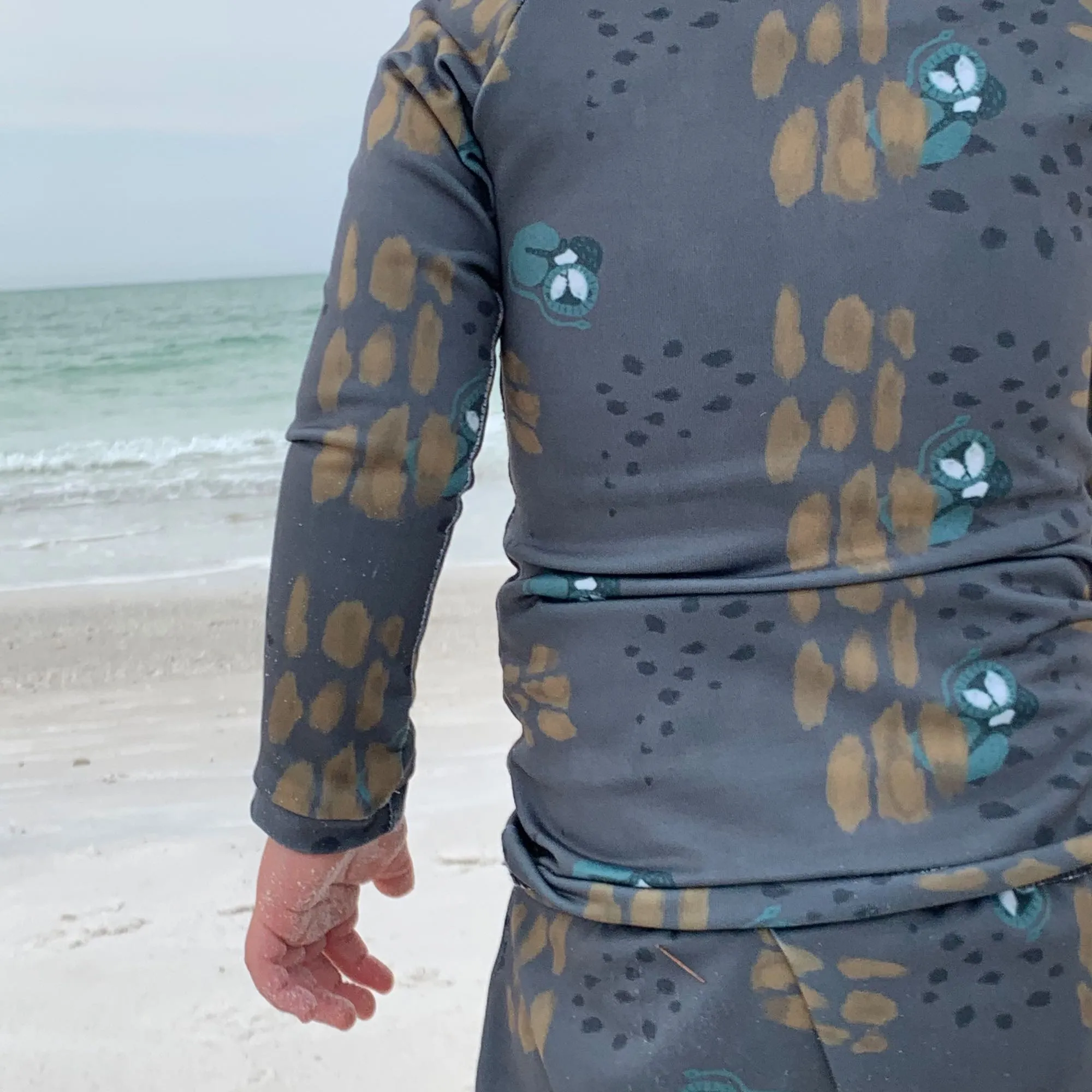 Kind Lions Green Rashguard SET (top and bottom)