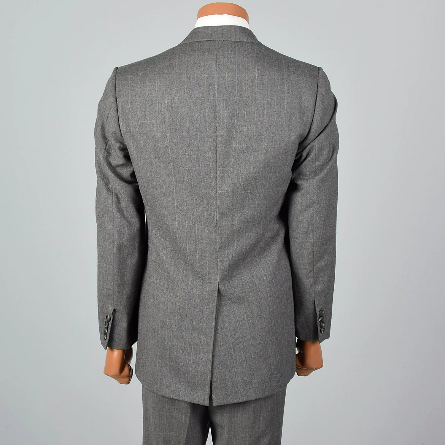 Medium 1970s Gray Windowpane Plaid Suit