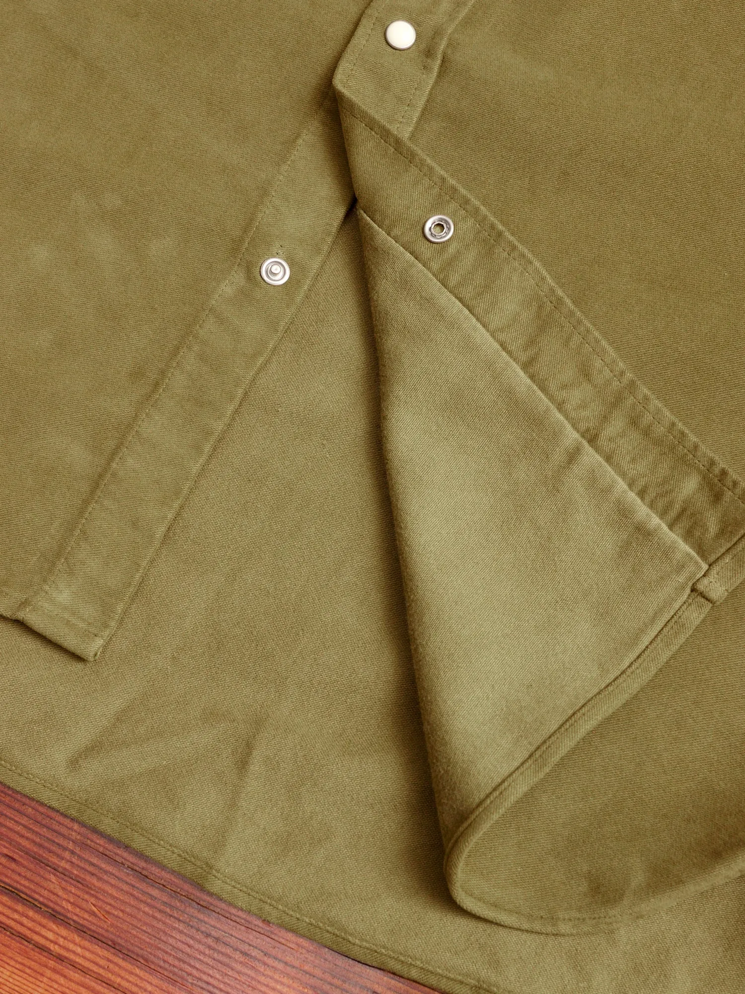 Moleskin Pearl Snap Shirt in Olive