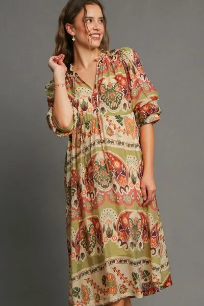Tiered Border Print Midi Dress